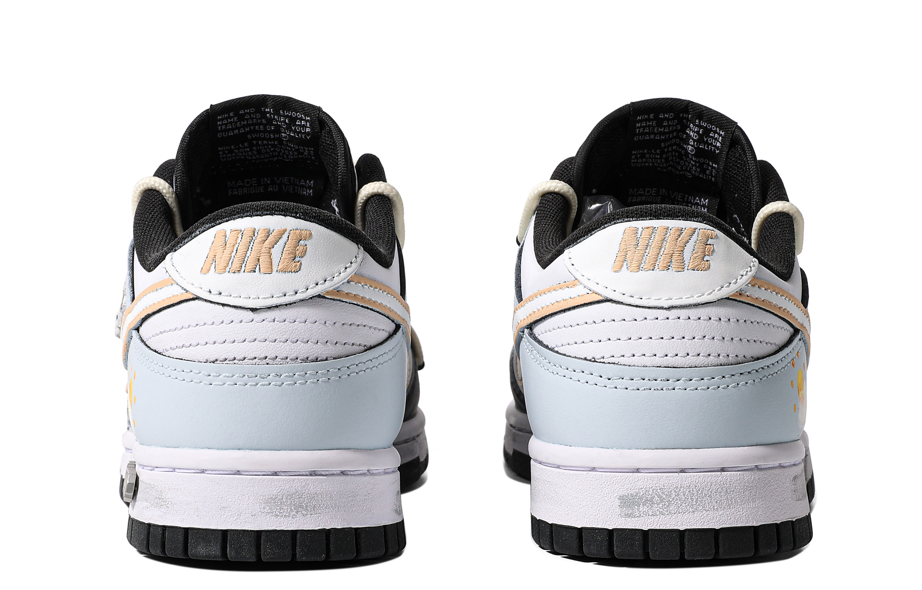 Shop [Sneakers Kustom] Nike Dunk Low 'Abu-Biru Putih Oranye' CW1590-100(TeamM-女款云雾S-BOX)