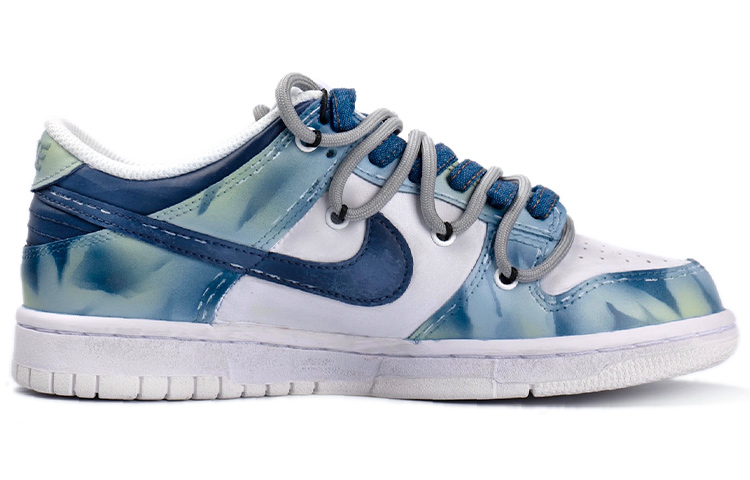 Order Nike ダンク ロー "グレーフォグ デコン レトロデニム グラフィティ" DH9765-100(TeamR-女款水洗丹宁喷绘蓝白)