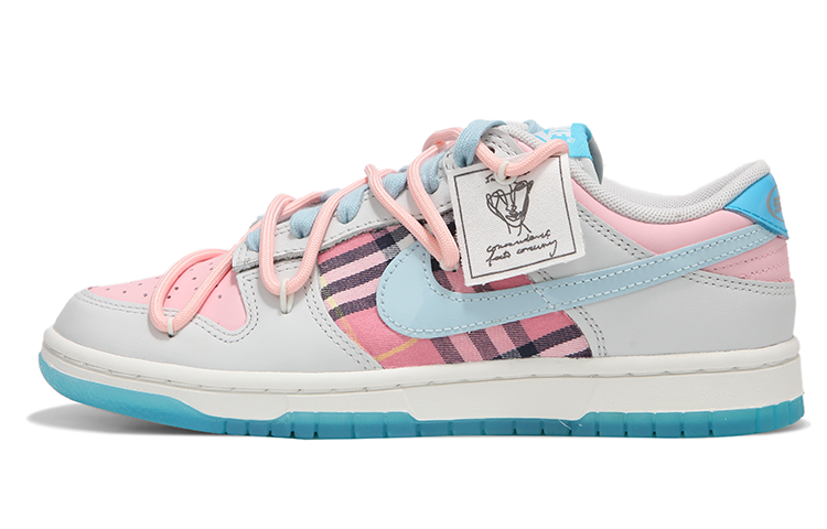 Buy [Sneakers Kustom] Nike Dunk Low 'Abu Muda Pink Kotak-kotak' FN3433-141(Team82-男女款ins风灰粉格子）