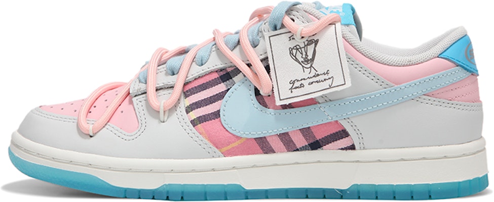 【訂製球鞋】 Nike Dunk Low 火心 灰粉格子 貼標ins風 解構綁帶 復古 低幫 板鞋 男女同款 粉灰色 Buy 【訂製球鞋】 Nike Dunk Low 火心 灰粉格子 貼標ins風 解構綁帶 復古 低幫 板鞋 男女同款 粉灰色