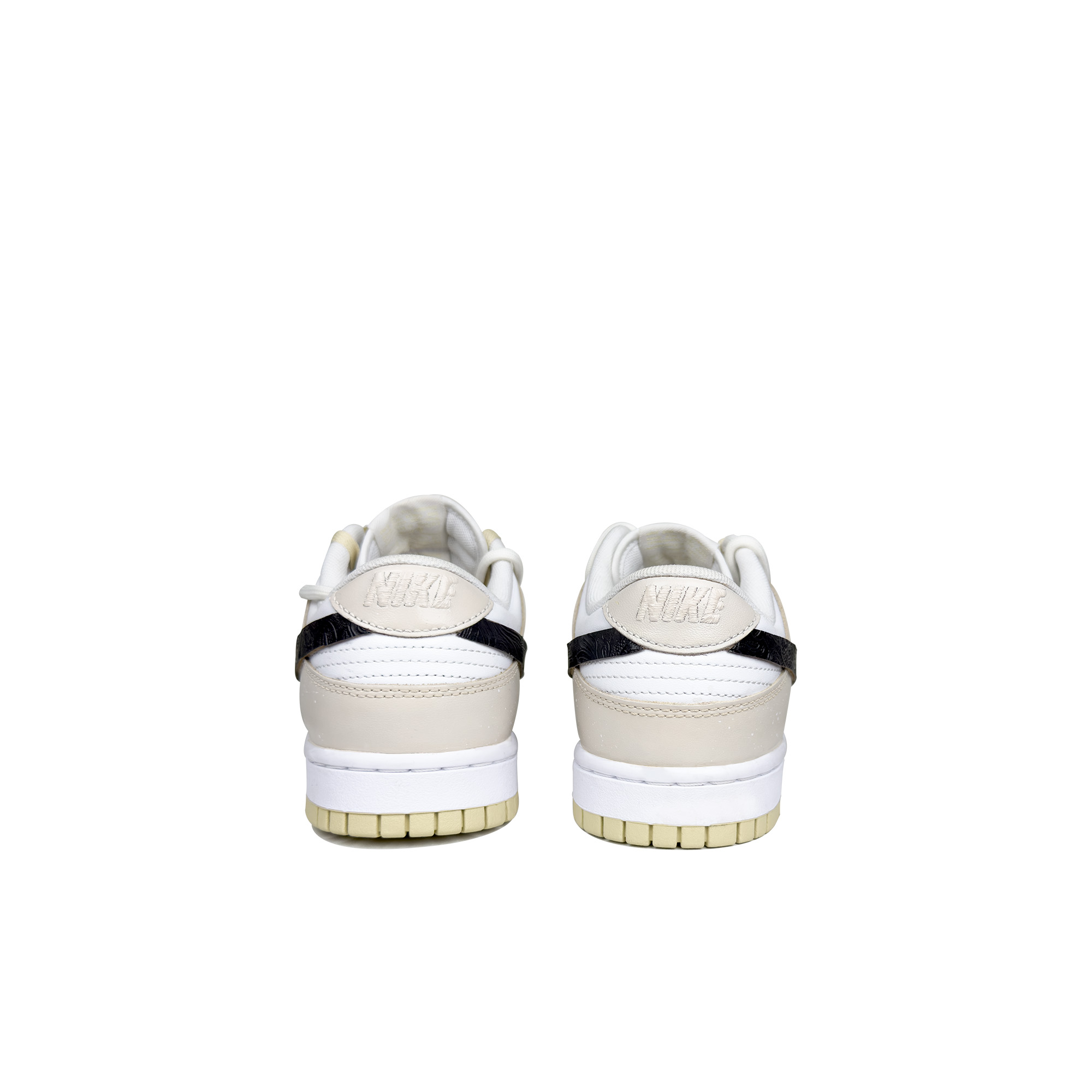 Shop 나이키 덩크 로우 '헤리티지 크림' (커스텀) DV0833-100-459728