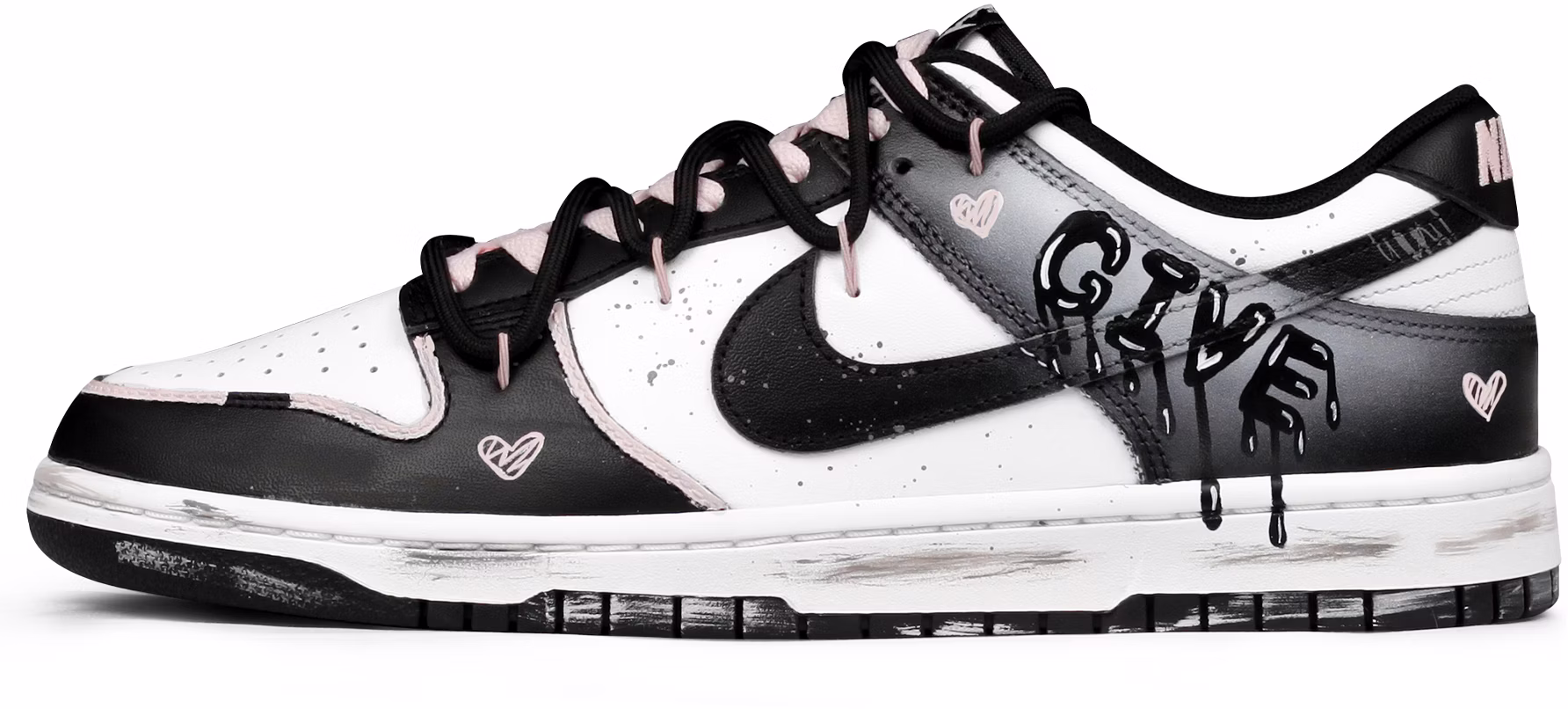 custom-shoes-nike-dunk-low-hand-painted-heart