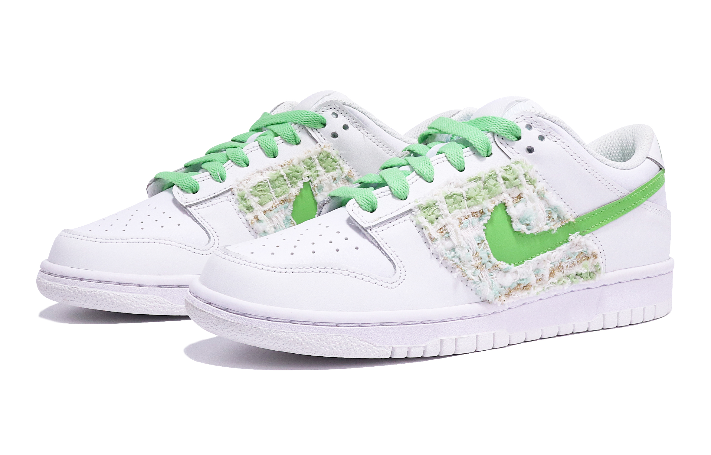 Lookbook Zapatillas Nike Dunk Low 'Handcraft Patchwork Blanco Vintage Verde' DH9765-100(TeamTen-女款小香风白绿)