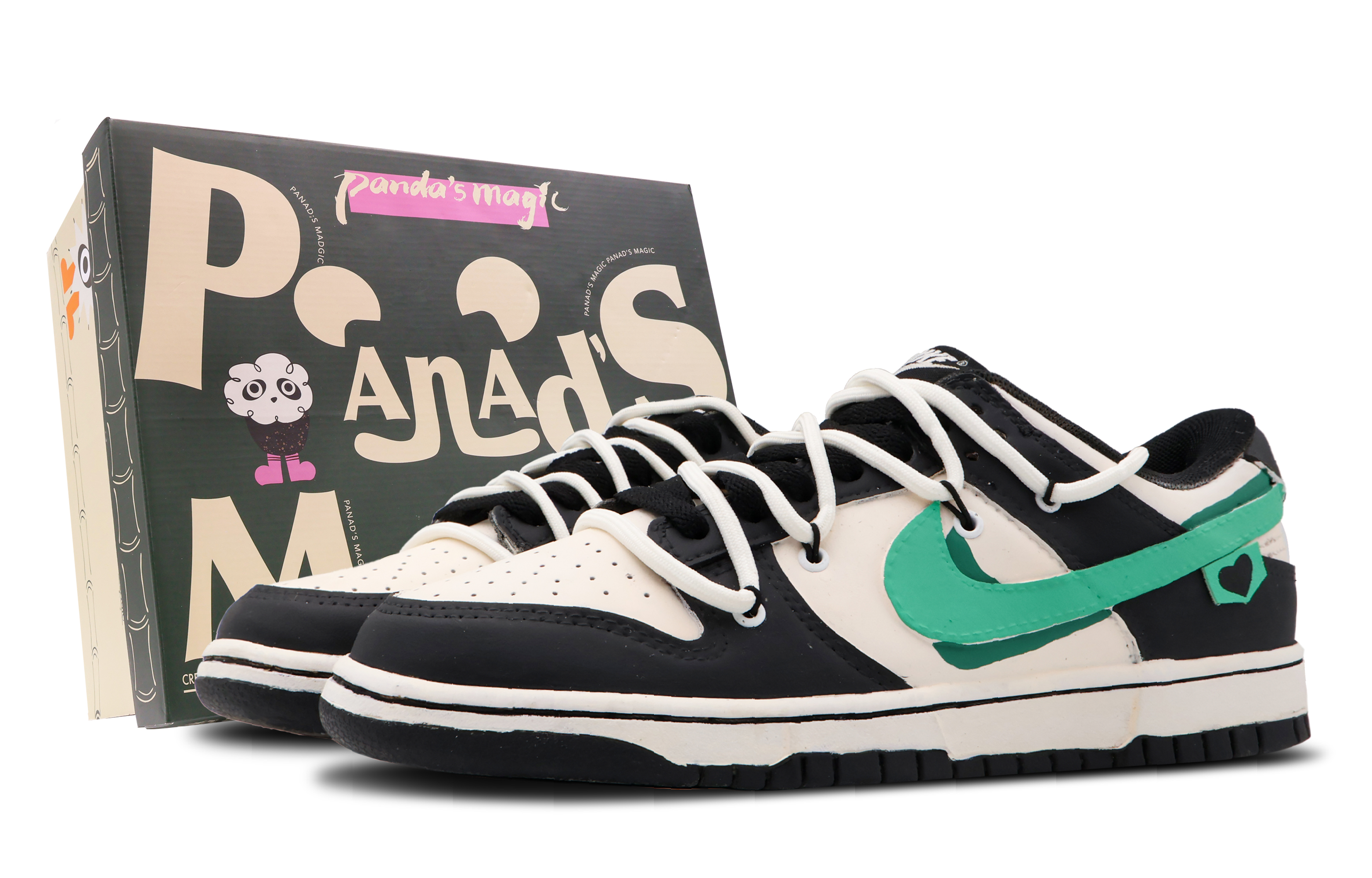 Buy 나이키 덩크 로우 '하트 알파벳 블랙-그린' (커스텀) CW1590-100(Team53-女款野果庄园)