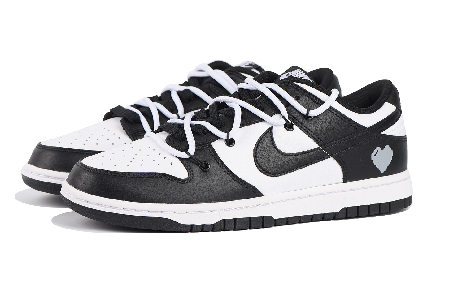 Lookbook [Sepatu Kustom] Nike Dunk Low 'Heart Deconstructed Hitam Putih' CW1590-100(Team拾伍-女款爱心三)
