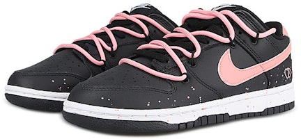 ナイキダンクロー「ハートダブルバックル ブラック-ピンク」カスタムシューズ DV0831-002(Team58-爱心双扣) Lookbook ナイキダンクロー「ハートダブルバックル ブラック-ピンク」カスタムシューズ DV0831-002(Team58-爱心双扣)