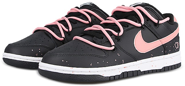 【訂製球鞋】Nike Dunk 低筒 潮流復古 愛心雙扣 潮流 解構 防滑耐磨輕便 低筒 板鞋 男款 黑粉 Lookbook 【訂製球鞋】Nike Dunk 低筒 潮流復古 愛心雙扣 潮流 解構 防滑耐磨輕便 低筒 板鞋 男款 黑粉