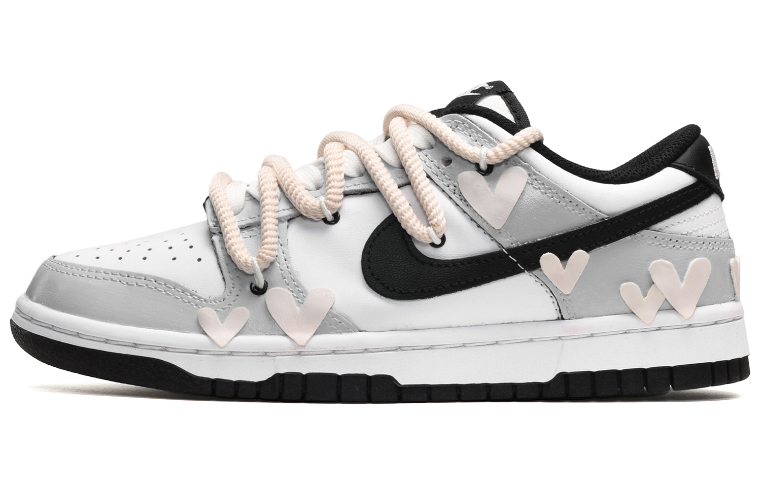 Buy ナイキ ダンク LOW ハートパッチ 黒白 (Nike Dunk LOW Heart Patch Black/White) DD1391-100(TeamE-男款爱心贴黑白灰)