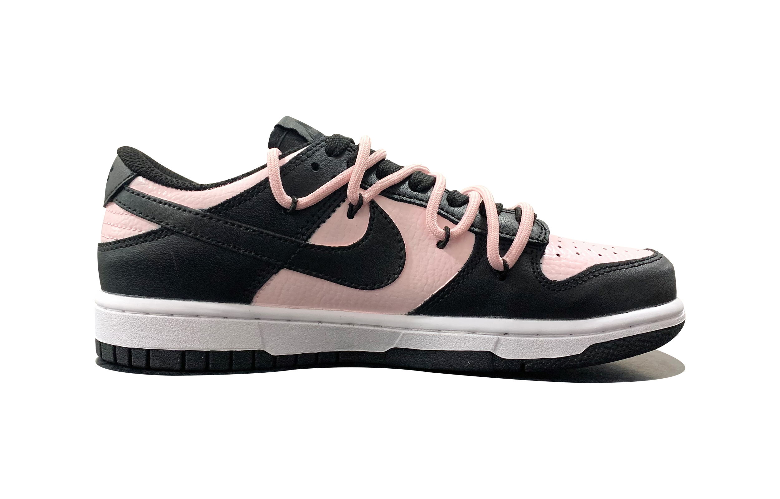 Order 【定製球鞋】 Nike Dunk Low 愛心吊墜 解構風 雙鞋帶 手繪塗鴉 低幫 板鞋 男款 黑粉
