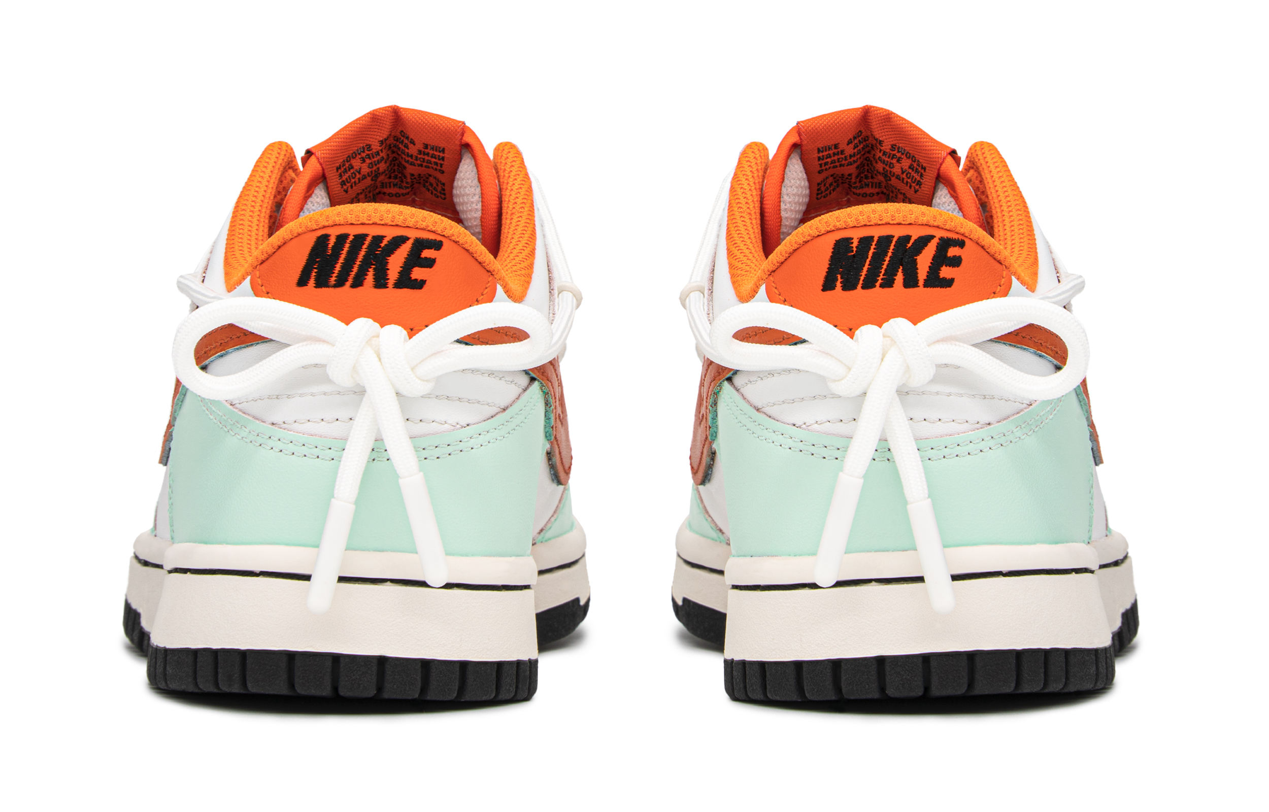 Shop ナイキ ダンク Low "ミニマル青橙" (カスタム) DH9765-003(TeamA-青橙S-BOX)