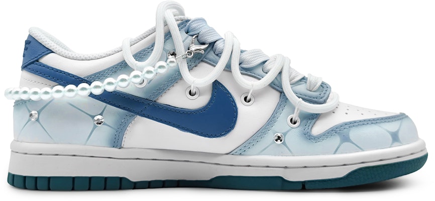 【客製化球鞋】Nike Dunk Low 碧藍星辰 鑲鑽 解構雙鞋帶 漸變冰藍 小清新色彩 低筒 板鞋 GS 冰藍 Order 【客製化球鞋】Nike Dunk Low 碧藍星辰 鑲鑽 解構雙鞋帶 漸變冰藍 小清新色彩 低筒 板鞋 GS 冰藍