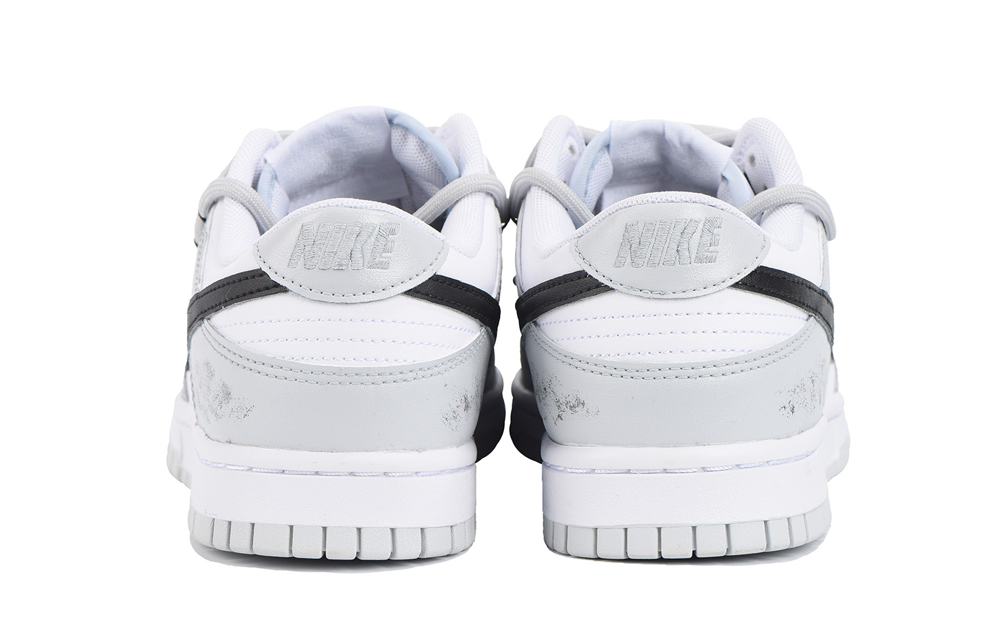 Shop [Sepatu Kustom] Nike Dunk Low 'Hitam Abu Putih Industri Aged' DH9765-102(Team32-女款黑灰白做旧)