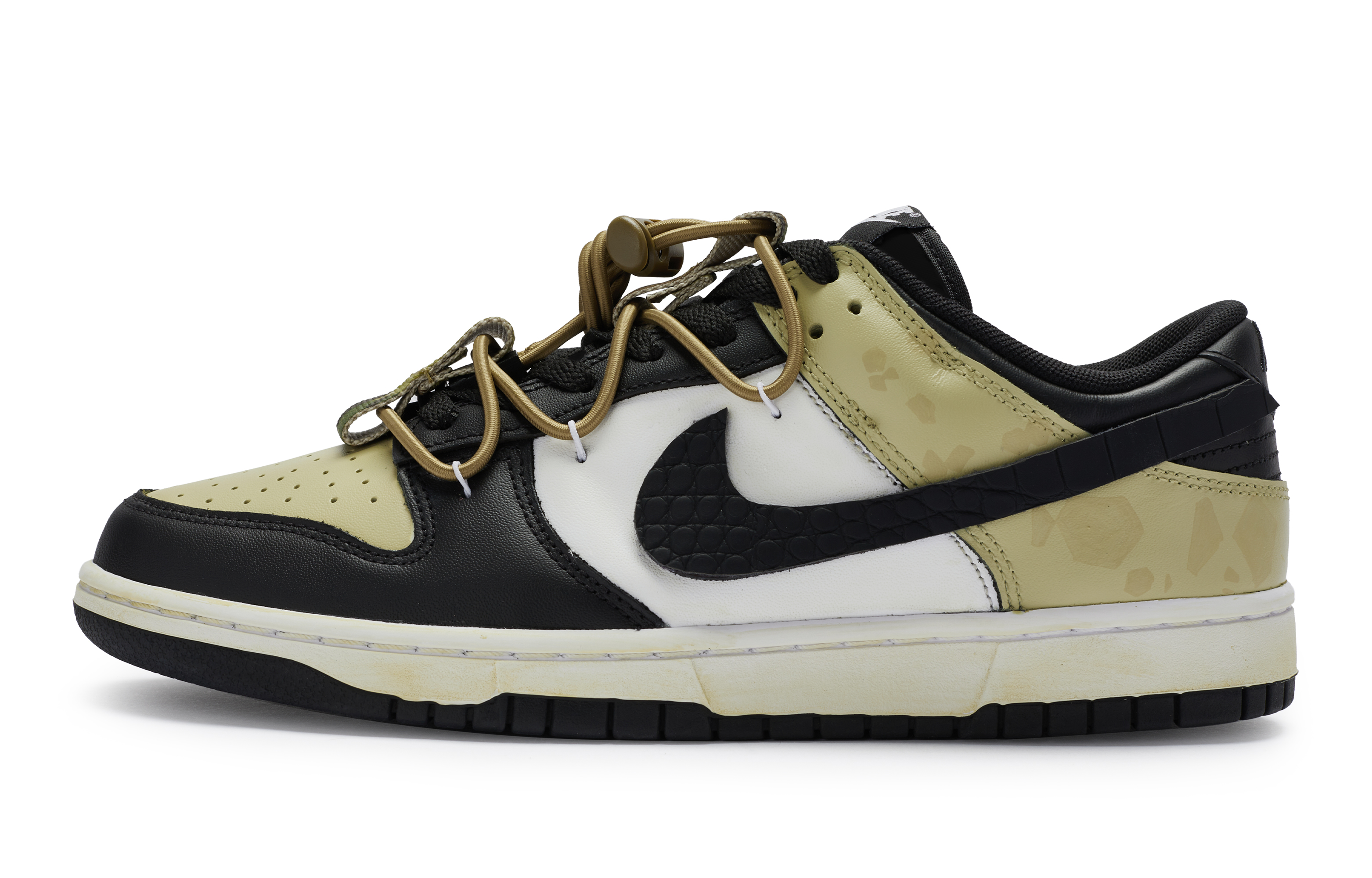 Buy Zapatillas Nike Dunk Low 'Aventura en la Selva Negro Blanco Gris Verde' CW1590-100-484826