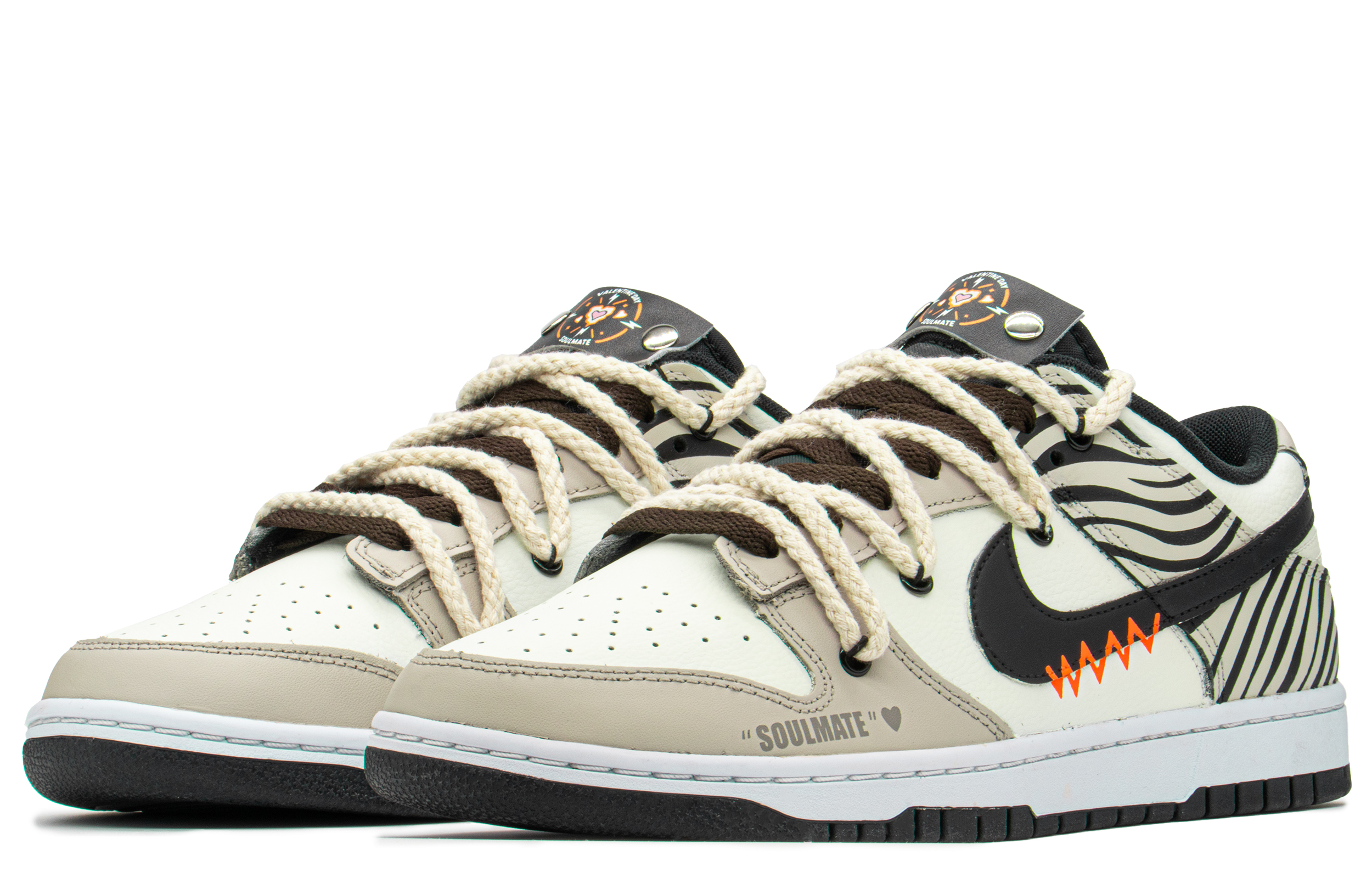 Lookbook 나이키 덩크 로우 '카키 팬다 해체된 하트' (71 characters) DJ6188-002(TeamA-DKL斑马纹男S-BOX)