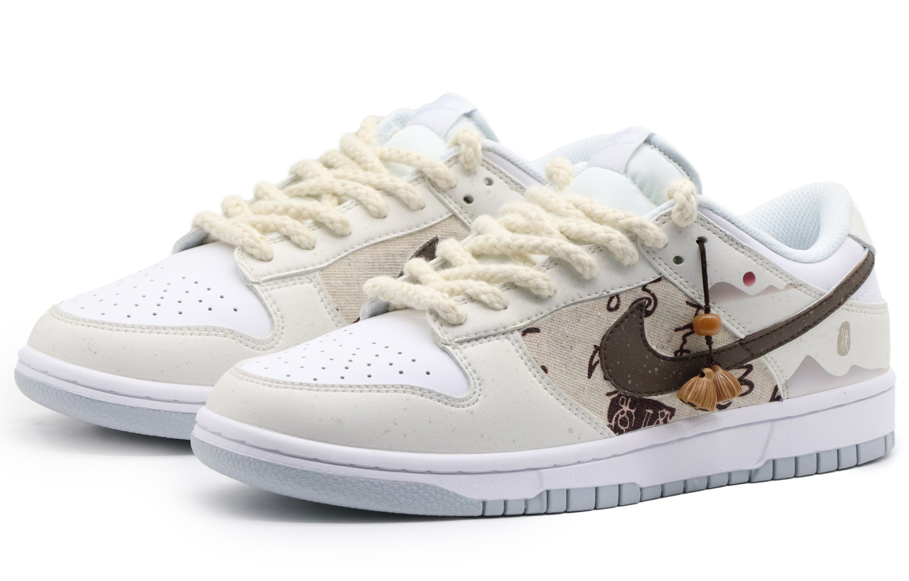 Lookbook 【定制球鞋】Nike Dunk Low 紙落雲煙 戶外穿搭 中國風 復古做舊 藕花 麻繩 低幫 板鞋 男款 米灰白