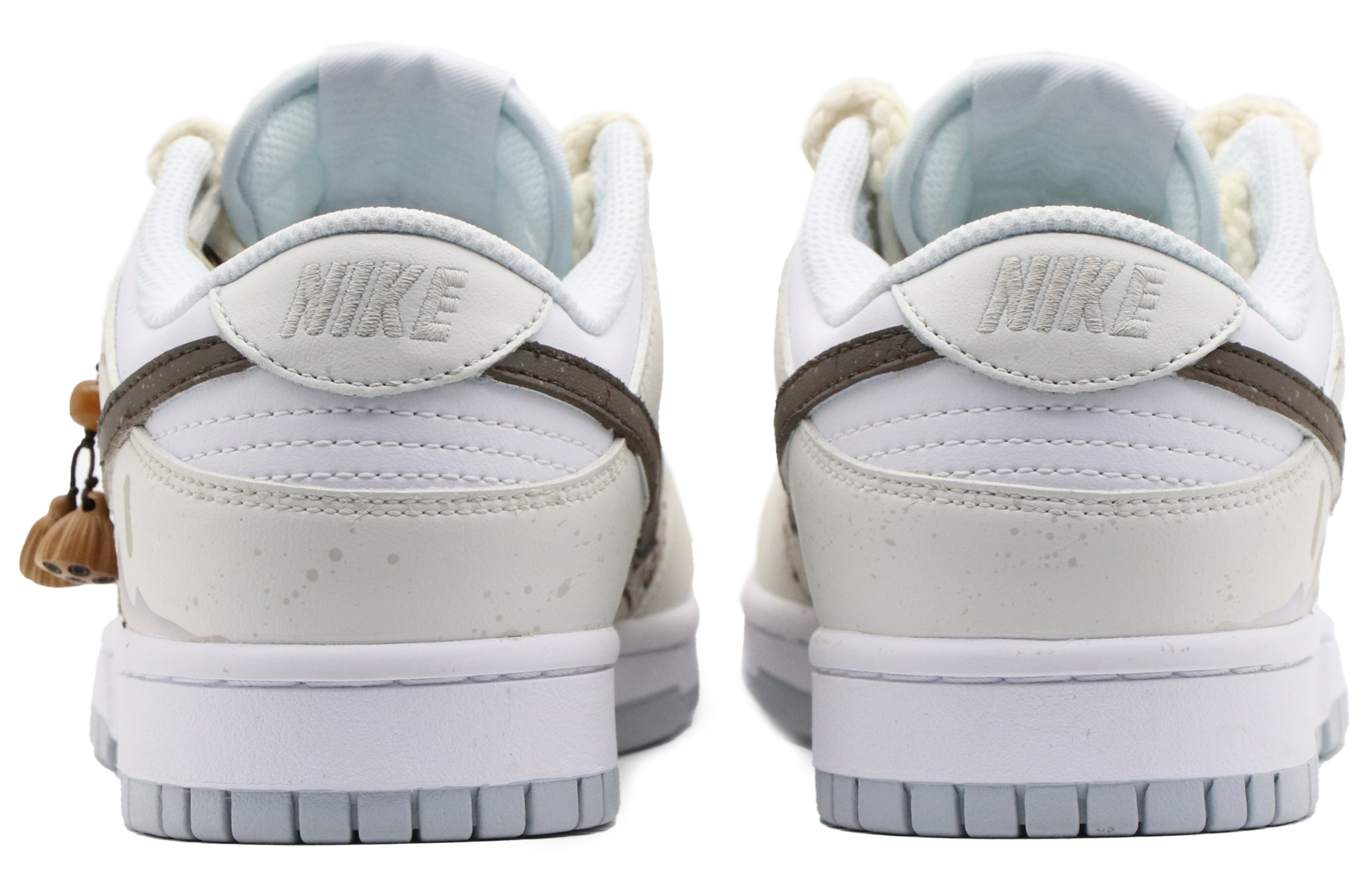 Shop 【定制球鞋】Nike Dunk Low 紙落雲煙 戶外穿搭 中國風 復古做舊 藕花 麻繩 低幫 板鞋 男款 米灰白