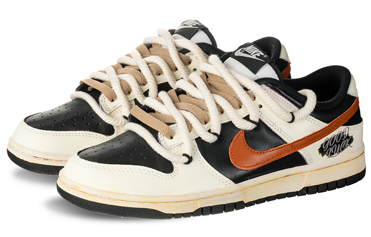 Shop [Kasut Custom] Nike Dunk Rendah 'Lucky Graffiti Tali' CW1590-100(Team62-幸运反转女款)