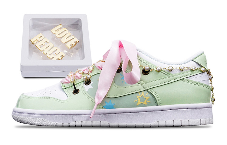 Buy [Kasur Kasut] Nike Dunk Low 'Matcha Bintang Vibe' DH9765-100(Teamone-dunk女款抹茶星星)