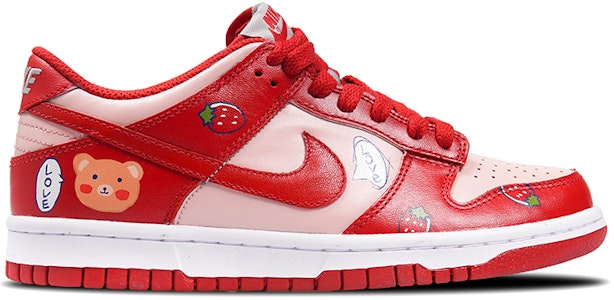 【定製球鞋】Nike Dunk Low “Medium Grey“噴繪 特殊鞋盒 草莓兔 草莓熊 可愛風 低筒 板鞋 GS 粉紅色 Shop 【定製球鞋】Nike Dunk Low “Medium Grey“噴繪 特殊鞋盒 草莓兔 草莓熊 可愛風 低筒 板鞋 GS 粉紅色