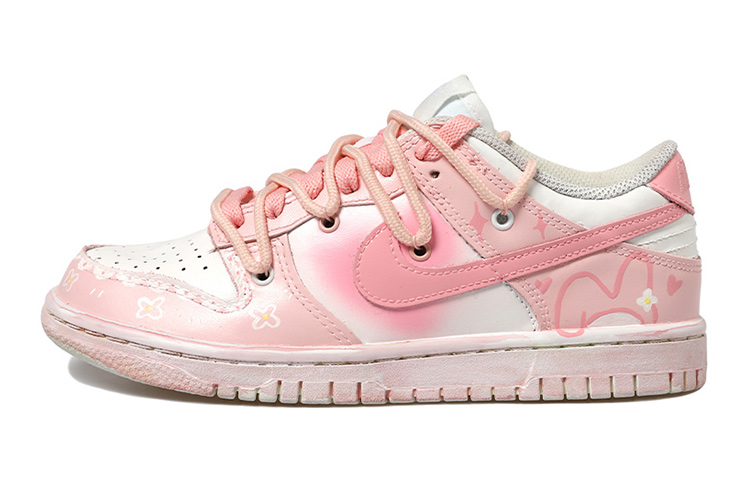 Buy [Kasut Custom] Nike Dunk Low 'Melody Deconstructed Merah Jambu-Putih' DH9765-100(Team拾玖-美乐蒂女S-BOX)