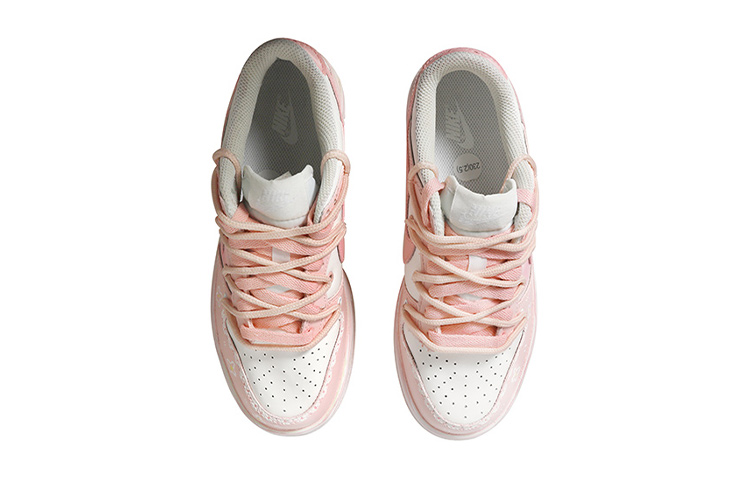 Shop [Kasut Custom] Nike Dunk Low 'Melody Deconstructed Merah Jambu-Putih' DH9765-100(Team拾玖-美乐蒂女S-BOX)