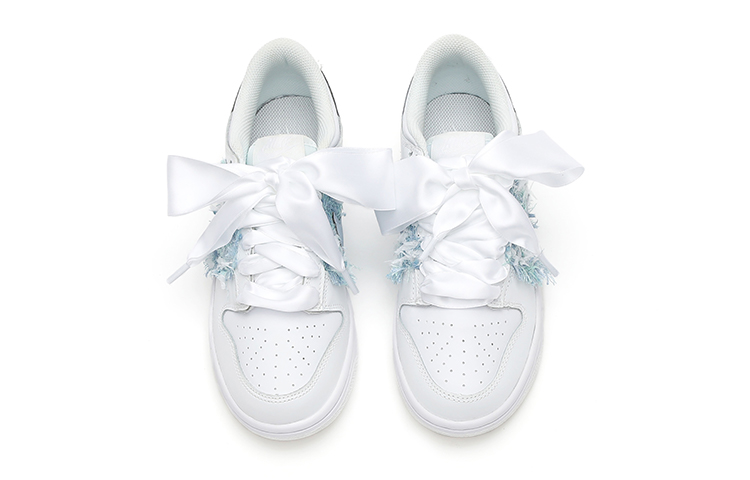 Shop 【定制鞋款】耐克Dunk低帮"美人鱼公主白蓝" DH9765-100(Team15-人鱼公主)