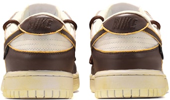 나이키 덩크 로우 '메타버스 패치워크 브라운 화이트' (커스텀) DJ6188-100(TeamE-男款布贴棕白) Shop 나이키 덩크 로우 '메타버스 패치워크 브라운 화이트' (커스텀) DJ6188-100(TeamE-男款布贴棕白)