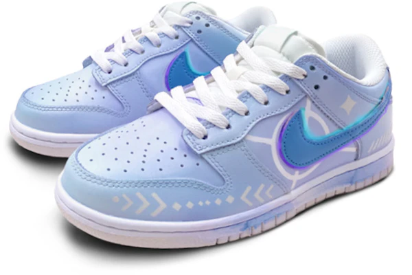 나이키 덩크 로우 '메타버스 그라디언트' (커스텀) DH9765-100(TeamS-蒸汽波) Lookbook 나이키 덩크 로우 '메타버스 그라디언트' (커스텀) DH9765-100(TeamS-蒸汽波)