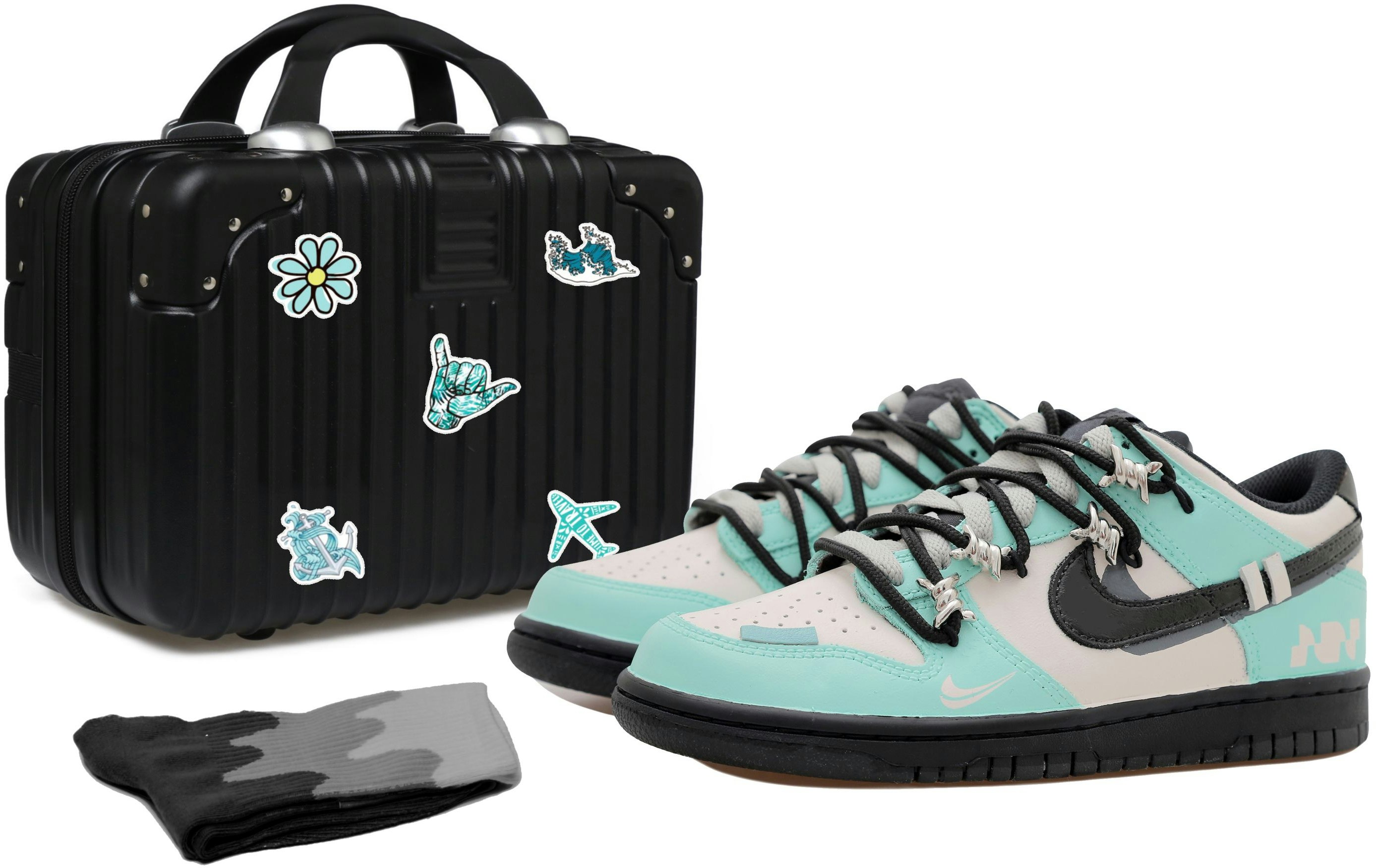 custom-shoes-nike-dunk-low-mint-green-deconstructed-black-thorn-dd-1391-100-465899