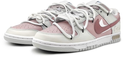 【訂製球鞋】Nike Dunk Low 朦朧香草 桃之佟佟 簡約小清新 雙勾 解構雙鞋帶 防滑耐磨緩震 低筒 板鞋 GS 粉灰 Lookbook 【訂製球鞋】Nike Dunk Low 朦朧香草 桃之佟佟 簡約小清新 雙勾 解構雙鞋帶 防滑耐磨緩震 低筒 板鞋 GS 粉灰