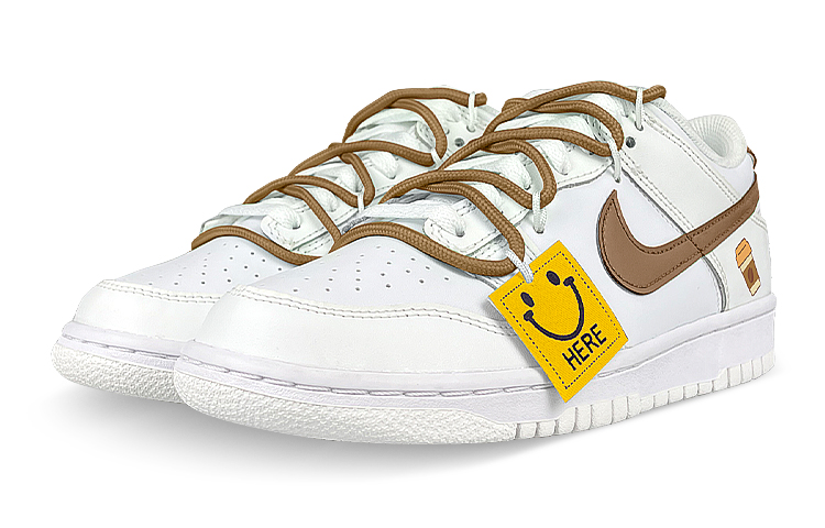 Lookbook 【客製球鞋】 Nike Dunk Low 禮盒 襪子 解構 雙鞋帶 笑臉布貼 摩卡咖啡 低筒 板鞋 GS 白棕