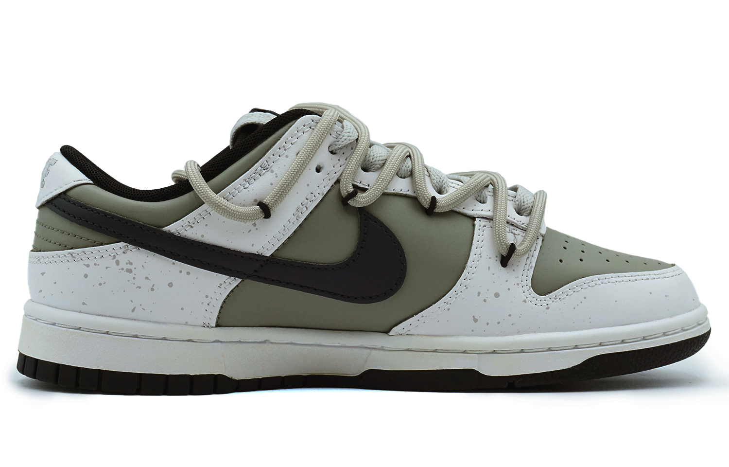 Shop [定制鞋款] 耐克Dunk低帮'摩卡熊猫' CW1590-100(Team108-女款可可豆)