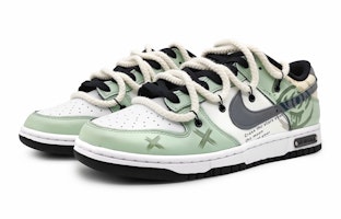 【客製化球鞋】 Nike Dunk 低筒 黑色 誓言之眼 解構雙鞋帶 塗鴉 莫蘭迪色彩 低筒 耐吉籃球鞋 GS 綠灰色 Lookbook 【客製化球鞋】 Nike Dunk 低筒 黑色 誓言之眼 解構雙鞋帶 塗鴉 莫蘭迪色彩 低筒 耐吉籃球鞋 GS 綠灰色