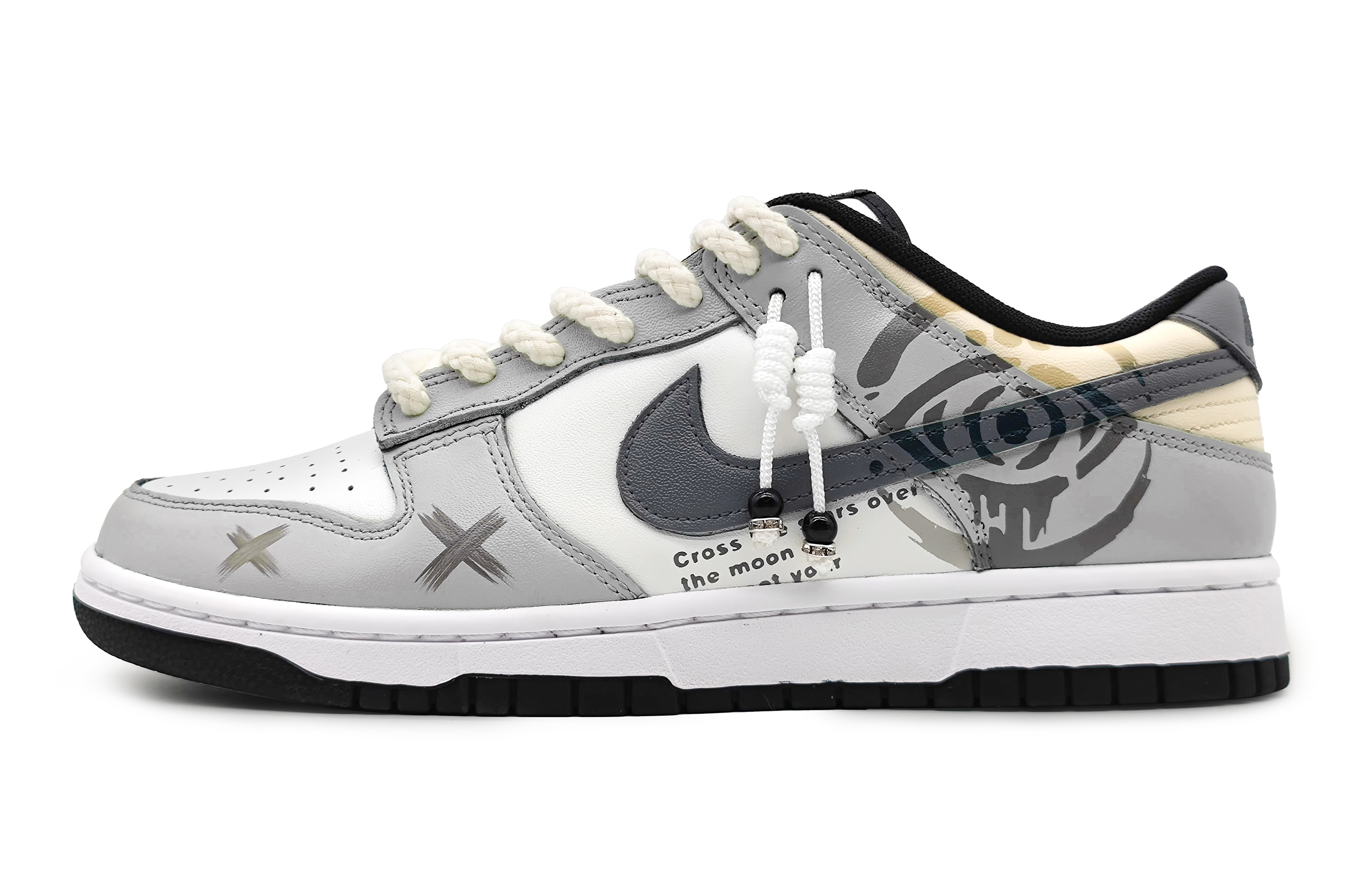 Buy 나이키 덩크 로우 '모란디 그레이 - 서약' (57 characters) CW1590-100(Team16-女款誓言之眼灰)