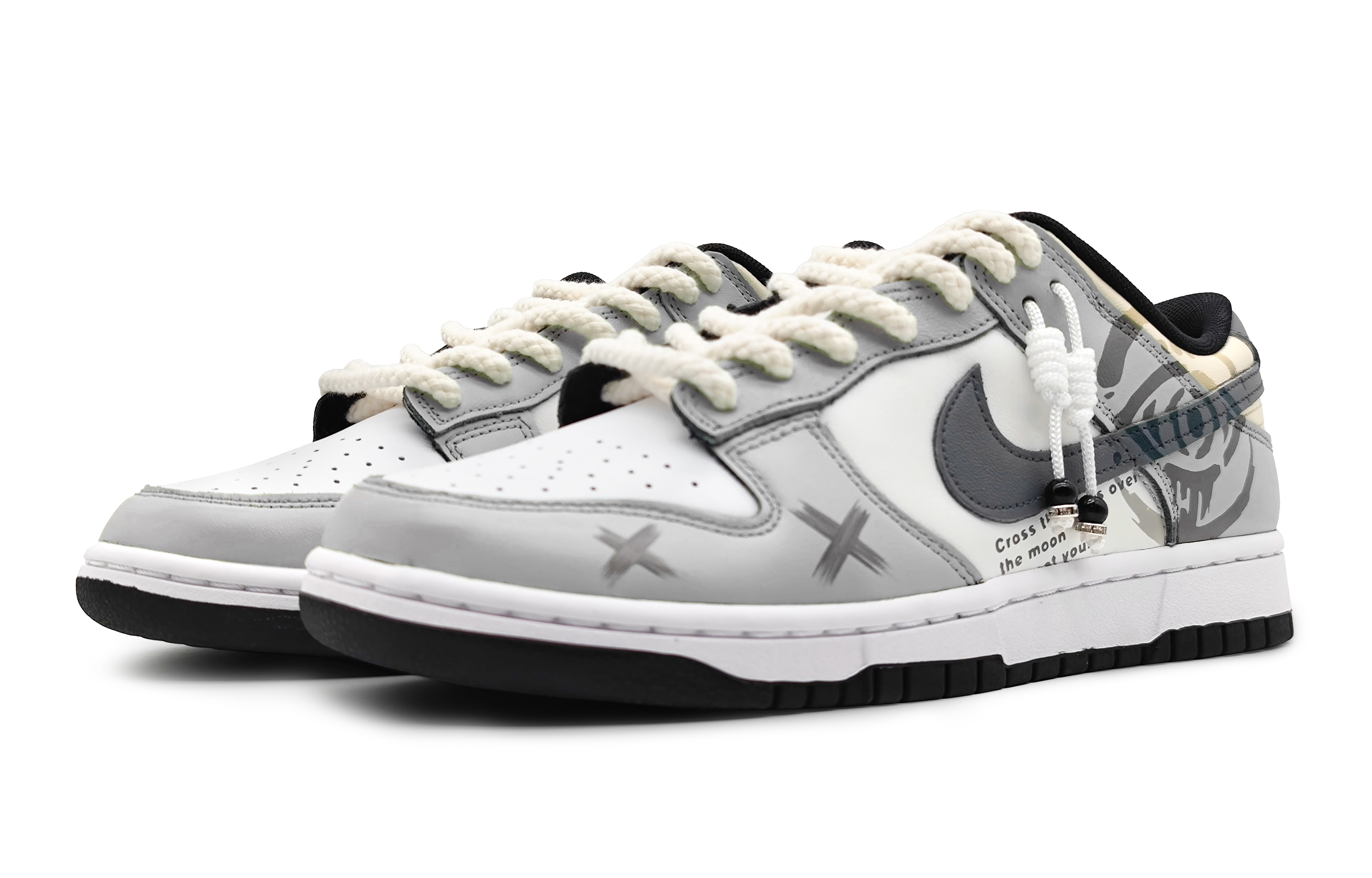 Lookbook 나이키 덩크 로우 '모란디 그레이 - 서약' (57 characters) CW1590-100(Team16-女款誓言之眼灰)