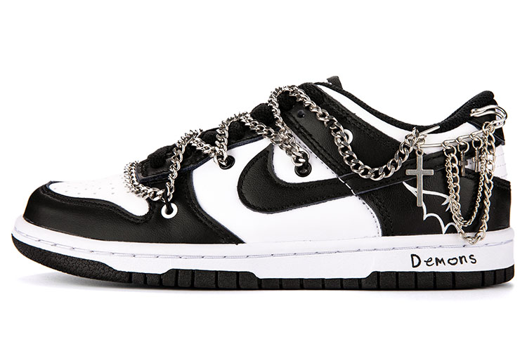 Buy ナイキ ダンク ロー "パンダ 天使と悪魔の十字架" CW1590-100(Team18-女款复古恶魔与天使)