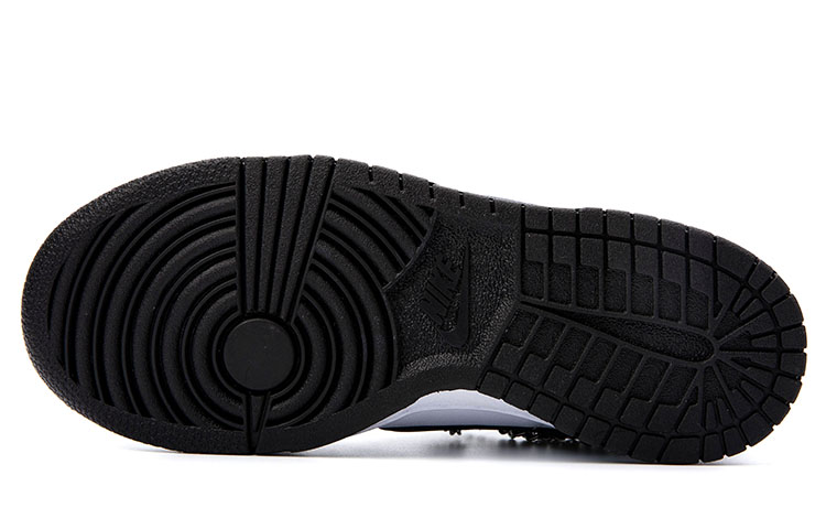 Purchase ナイキ ダンク ロー "パンダ 天使と悪魔の十字架" CW1590-100(Team18-女款复古恶魔与天使)