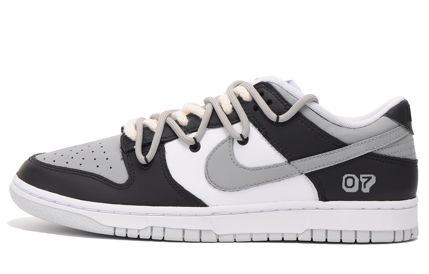 Order 나이키 덩크 로우 '판다 콘솔' (Nike Dunk Low 'Panda Console') DV0831-101-466549