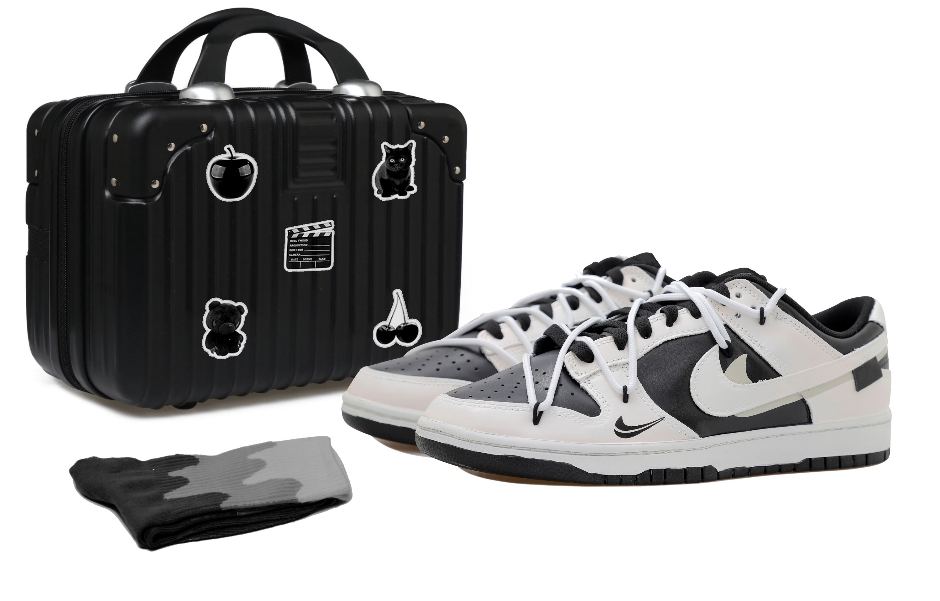 Buy [Kasut Custom] Nike Dunk Low 'Panda Deconstructed Graffiti' CW1590-100-465894