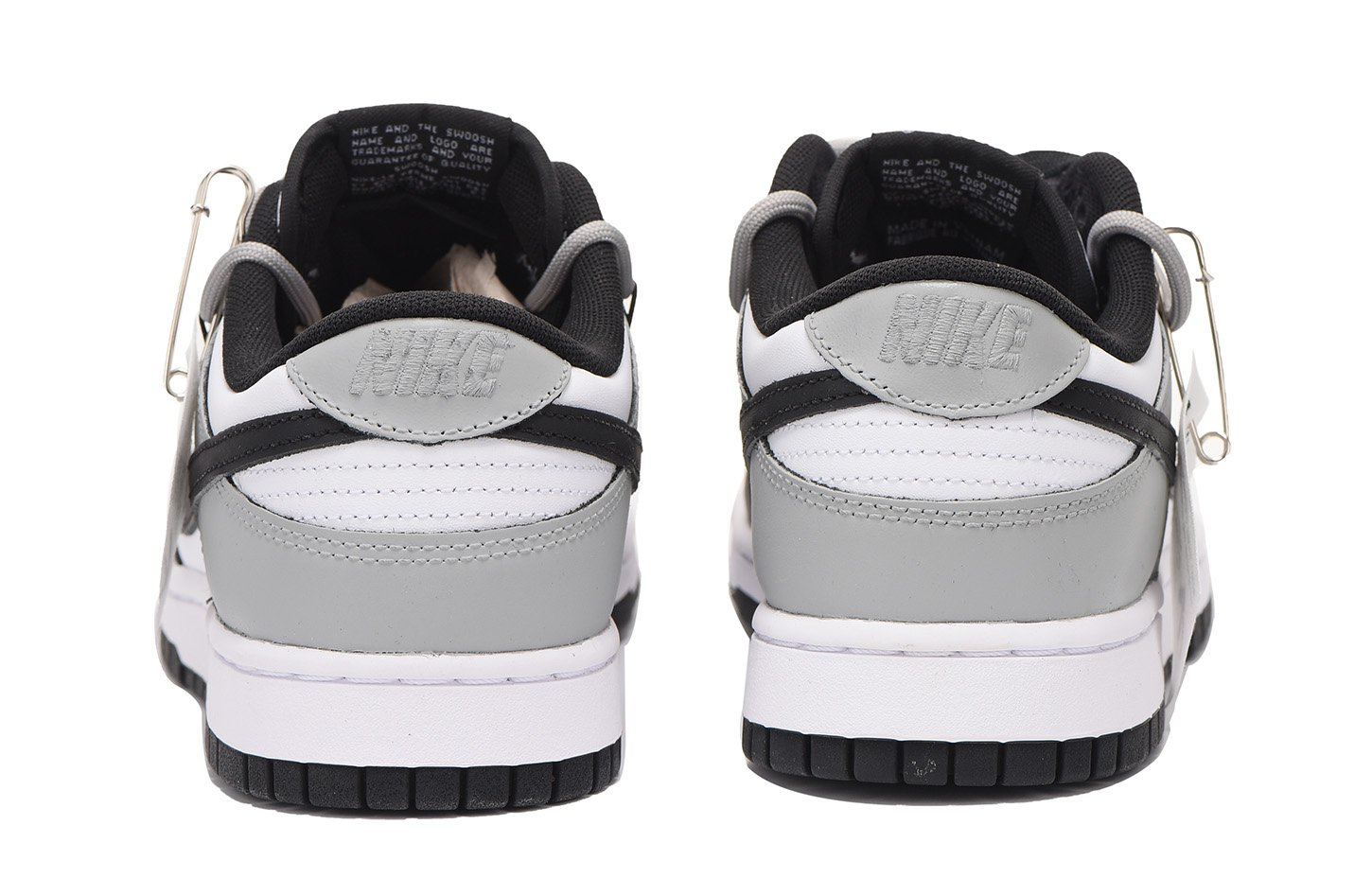 Shop [定制鞋款] 耐克 Dunk Low '熊猫解构' CW1590-100-466431