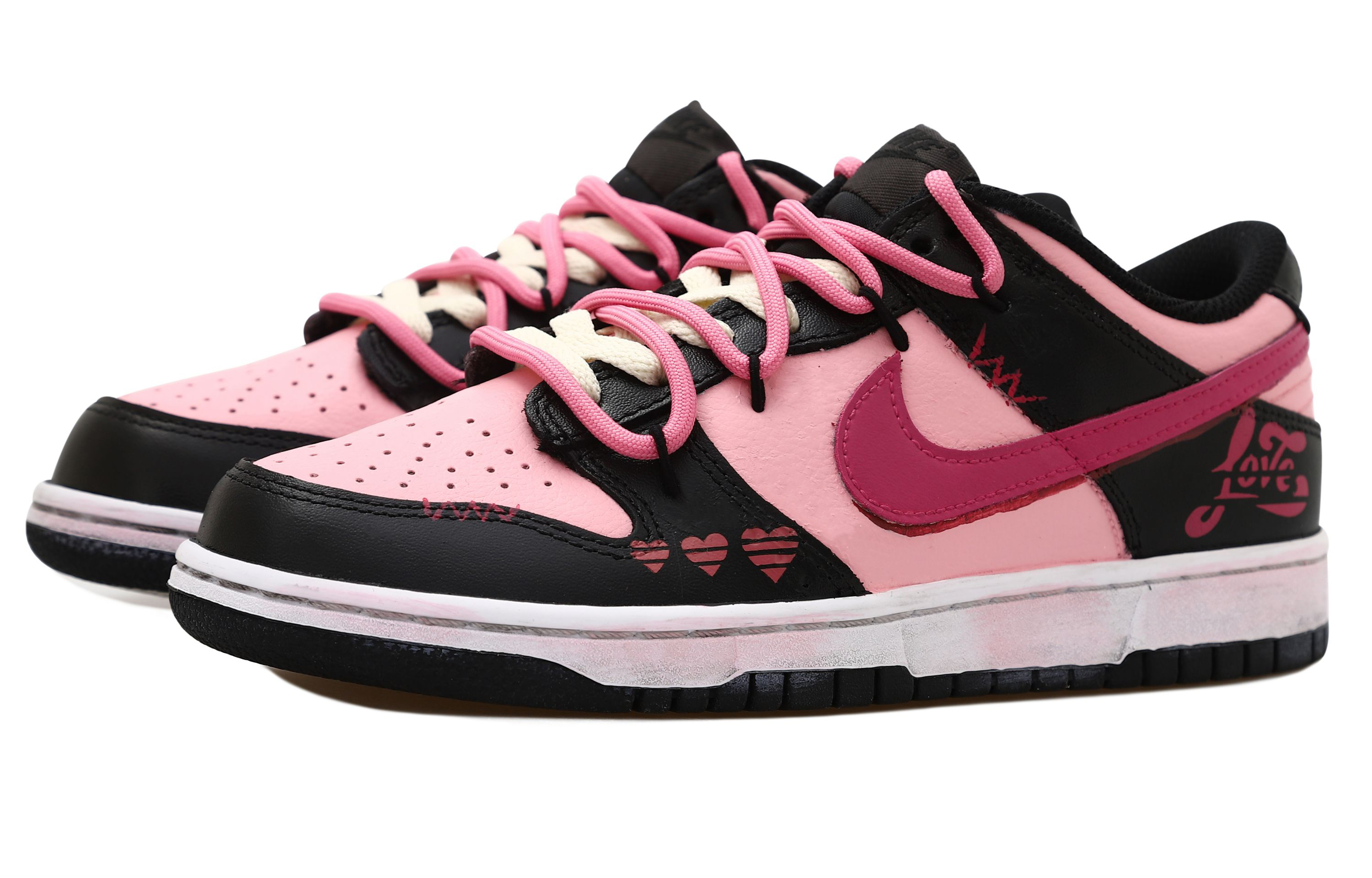 Lookbook [Kasut Custom] Nike Dunk Low 'Panda Cinta Hitam Merah Jambu' CW1590-100(Team拾玖-做旧爱心S-BOX）