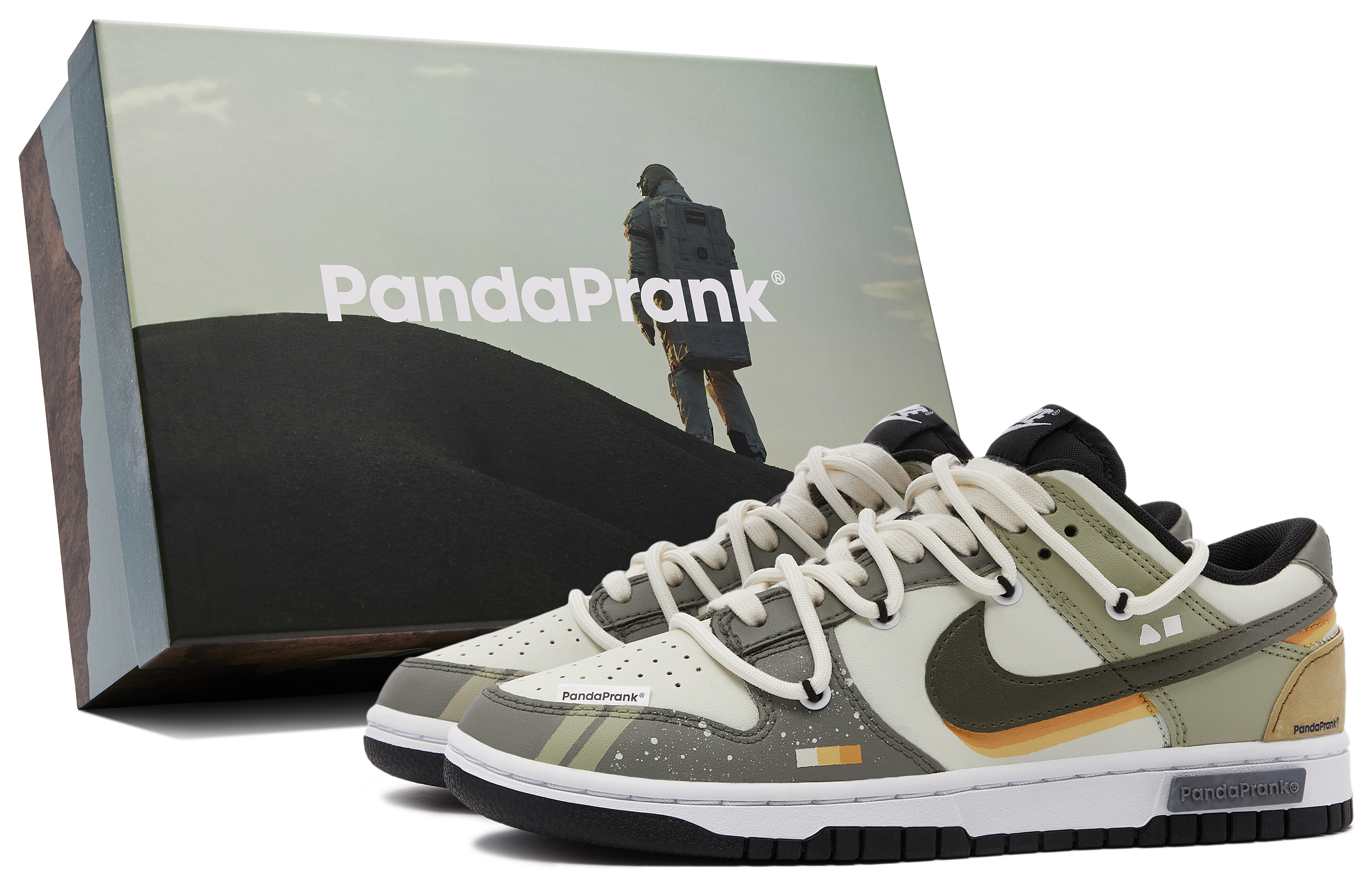 Buy [Zapatillas Personalizadas] Nike Dunk Low 'Panda Travieso' DV0831-002-469100