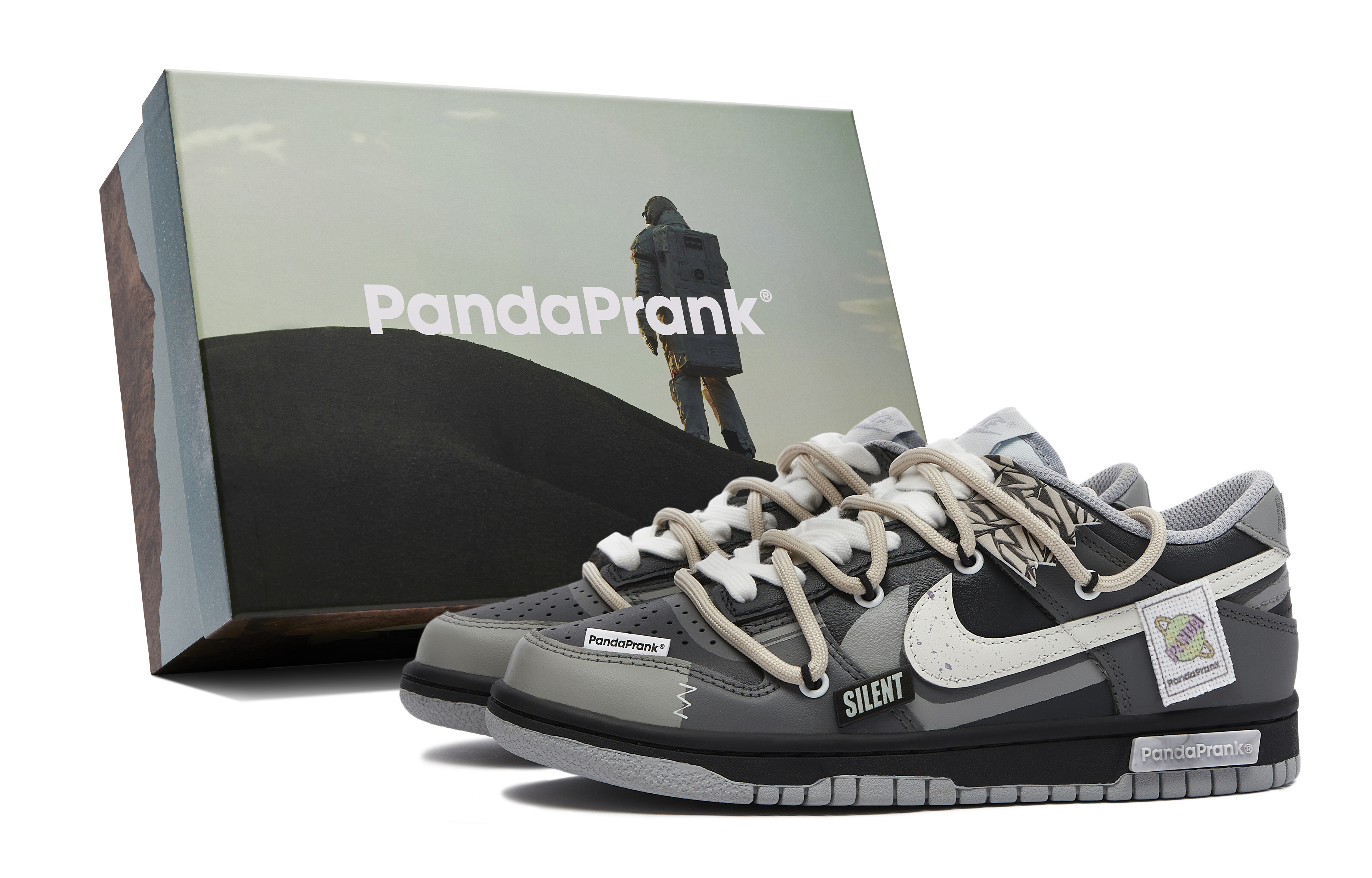 Buy [Zapatillas Personalizadas] Nike Dunk Low 'Panda Travieso Exploración Espacial' DH9765-001-481121