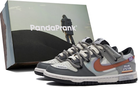 나이키 덩크 로우 '판다 장난꾸러기 우주탐험' (Nike Dunk Low 'Panda mischief space explorers') FD1232-001-481019 Buy 나이키 덩크 로우 '판다 장난꾸러기 우주탐험' (Nike Dunk Low 'Panda mischief space explorers') FD1232-001-481019