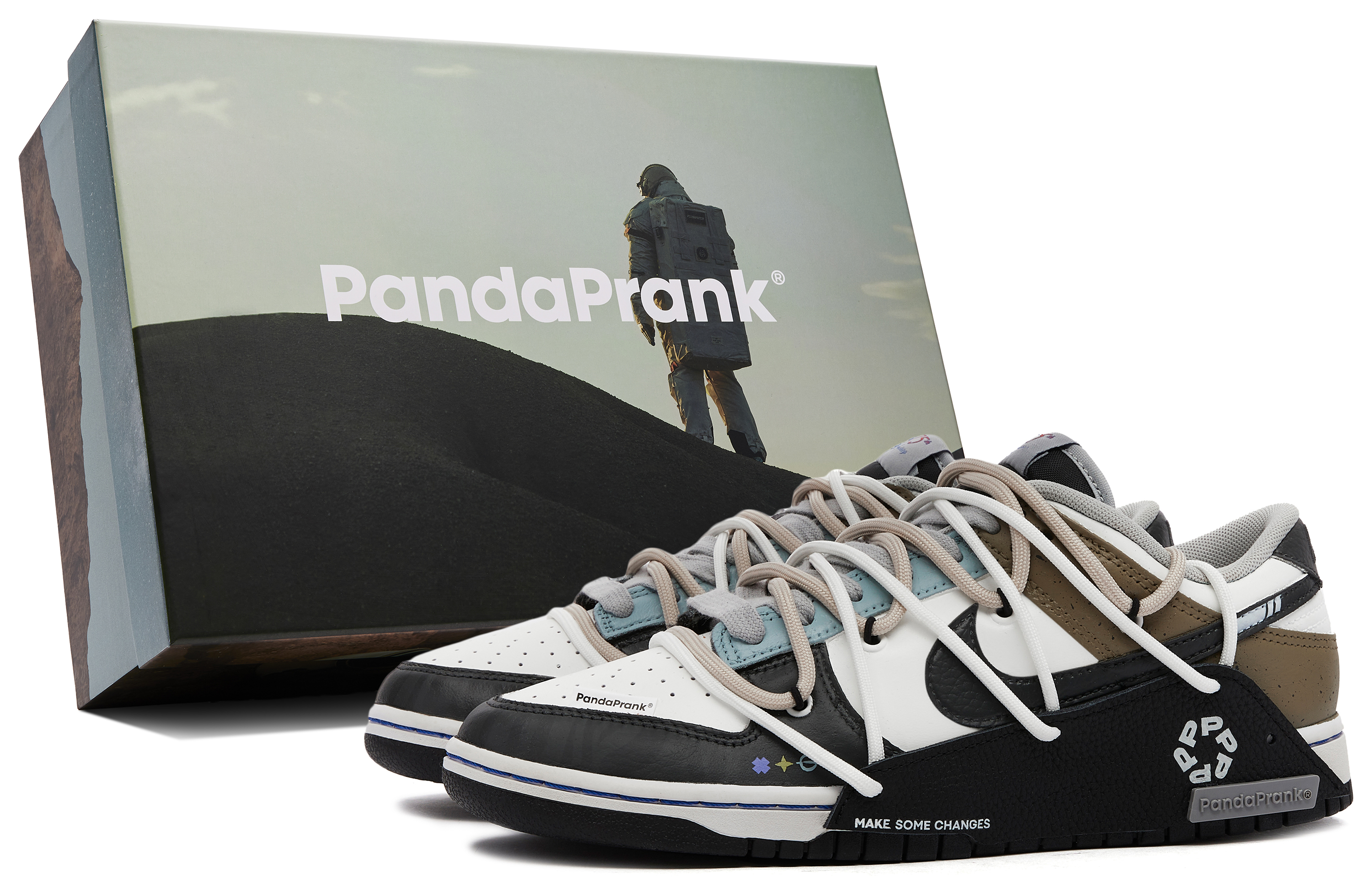 Buy ナイキ ダンク ロー "パンダ宇宙探査" (Nike Danku Rō "Panda Uchū Tansaku") DD3363-002-484995