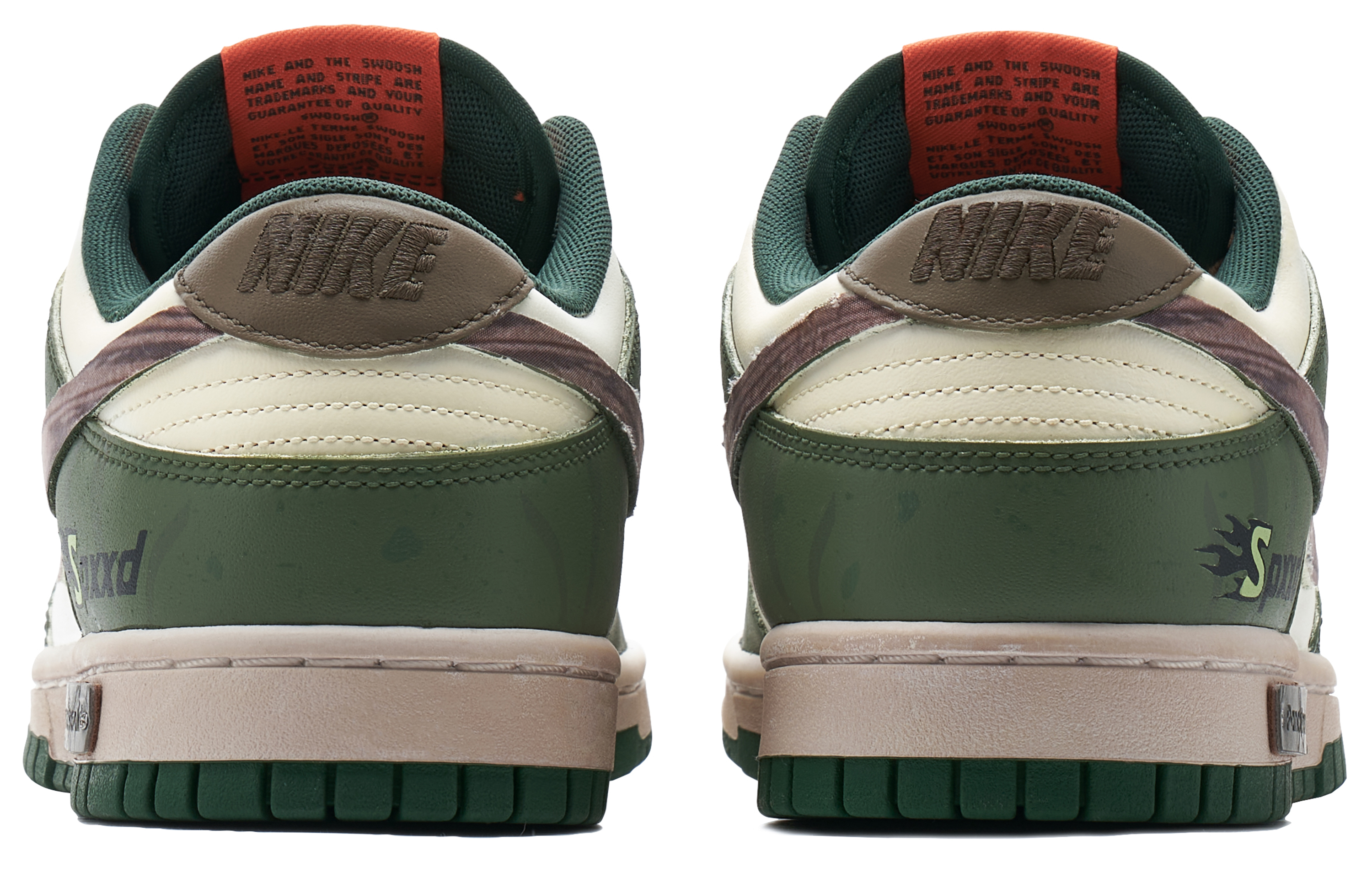 Shop 【訂製球鞋】Nike Dunk Low 熊貓惡作劇 街頭競速 光年 老化 復古 百搭  特殊鞋盒 低筒 板鞋 男款 綠白