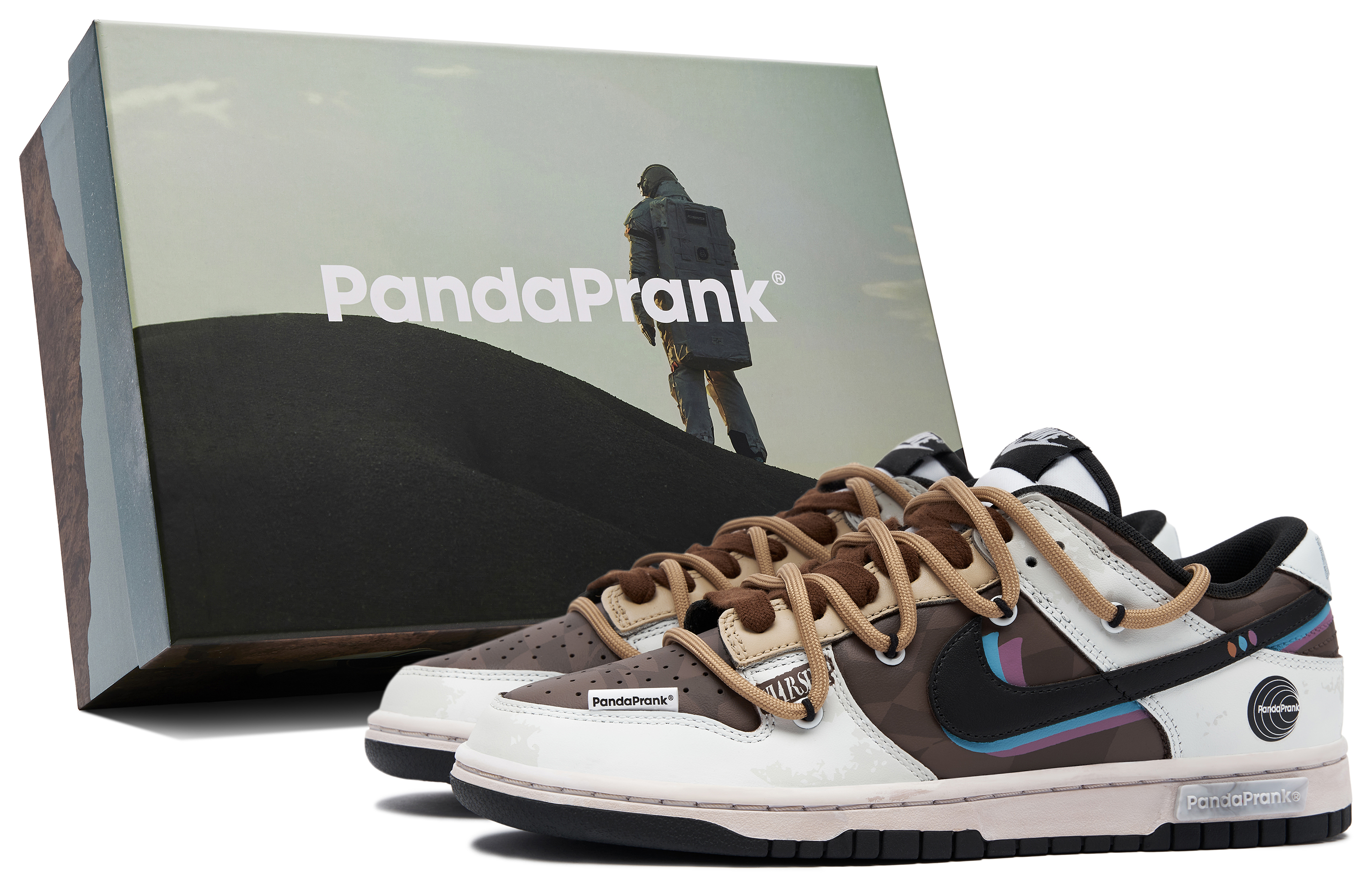 Buy [Zapatillas Personalizadas] Nike Dunk Low 'Panda Shenanigans - Misión Multiverso' DD1391-100-481010