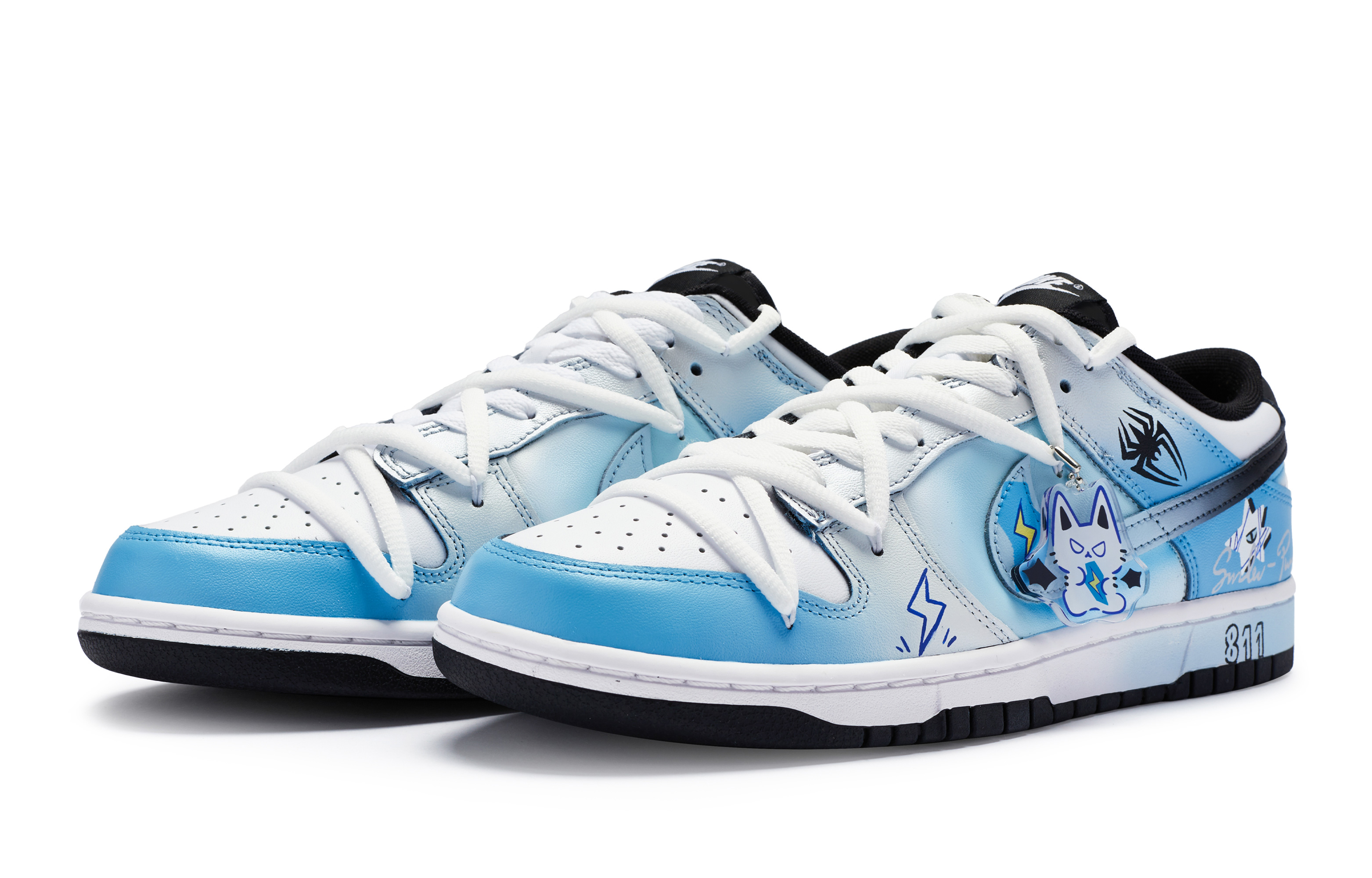 Lookbook [Sneakers Kustom] Nike Dunk Low 'Semesta Sejajar Punk Laba-laba Kucing' CW1590-100(Team80-女款朋克蜘蛛喵白蓝黑)