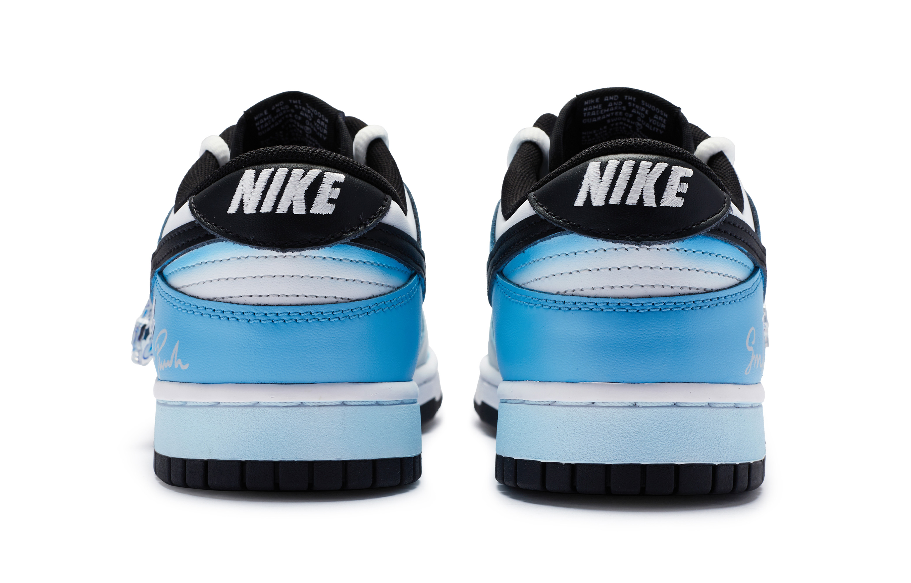 Shop [Sneakers Kustom] Nike Dunk Low 'Semesta Sejajar Punk Laba-laba Kucing' CW1590-100(Team80-女款朋克蜘蛛喵白蓝黑)