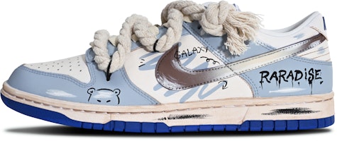 【訂製球鞋】 Nike Dunk 古早星系 國風 解構 做舊 字母 小熊塗鴉 清新 簡約 漸變 復古 低筒 板鞋 男款 粉藍 Buy 【訂製球鞋】 Nike Dunk 古早星系 國風 解構 做舊 字母 小熊塗鴉 清新 簡約 漸變 復古 低筒 板鞋 男款 粉藍